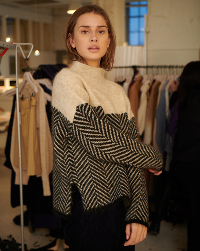 Norah | Turtleneck Jumper