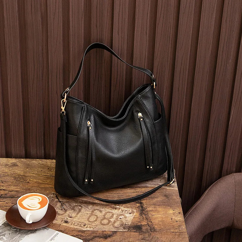 Wendy™ | Fringed Bag