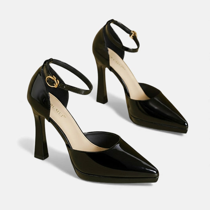 Evette Heels