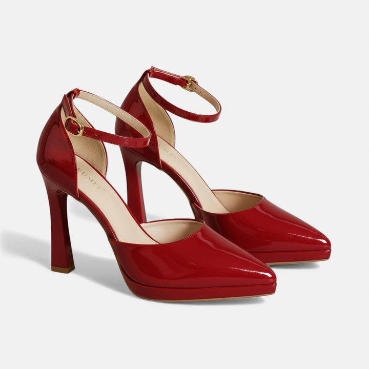 Evette Heels